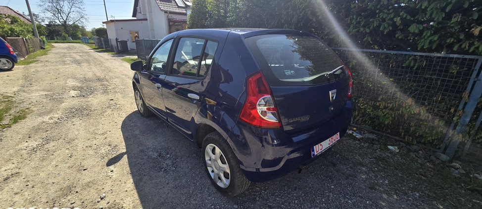 Dacia Sandero cena 10900 przebieg: 131000, rok produkcji 2009 z Szubin małe 37